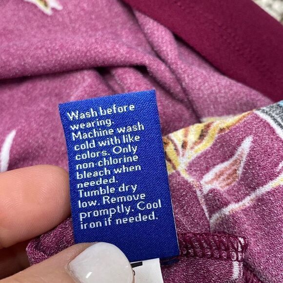 Apt.9 Floral Flutter Sleeve Dress Size Small - Picture 8 of 8